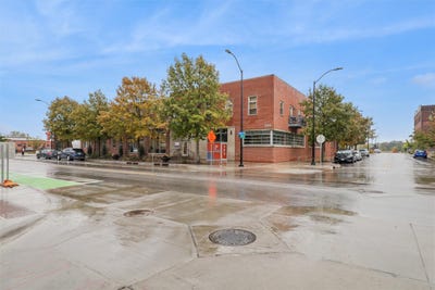 /international/us/301-e-court-avenue-des-moines-ia-110107779763/