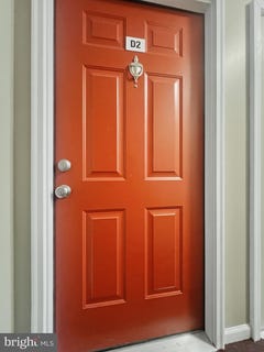 /international/us/7258-donnell-place-district-heights-md-110107376031/