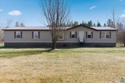 /international/us/4612-e-valley-brook-rd-superior-wi-110107686695/