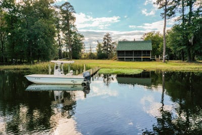 /international/us/100-hog-island-new-bern-nc-110095967164/