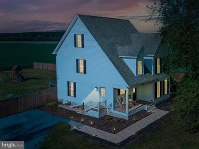 /international/us/2649-roberts-station-rd-ingleside-md-110106981604/