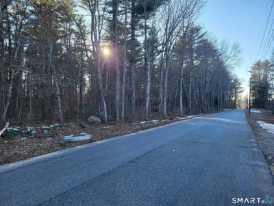 /international/us/88-stafford-street-stafford-ct-110106091754/