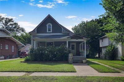 /international/us/519-s-lincoln-avenue-chanute-ks-110106585954/