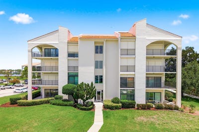 /international/us/125-mariner-drive-tarpon-springs-fl-110108356218/