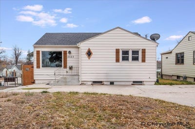 /international/us/2123-e-18th-st-cheyenne-wy-110107855034/