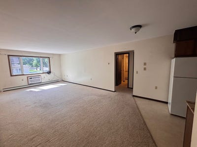 /international/us/706-9th-st-nw-cooperstown-nd-110109012233/