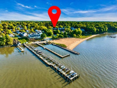 /international/us/10-ericsson-avenue-betterton-md-110107689660/