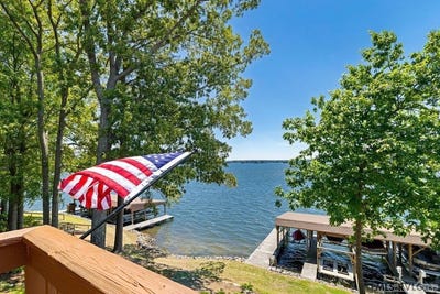 /international/us/330-13-sandy-trace-henrico-nc-110108063205/