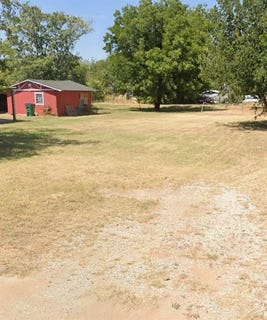 /international/us/709-n-grand-avenue-olney-tx-110100653467/