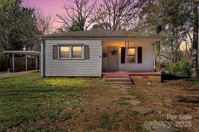 /international/us/324-harmon-street-forest-city-nc-110098333719/?lang=en