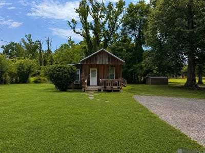 /international/us/20580-la-hwy-16-denham-springs-la-110107637021/