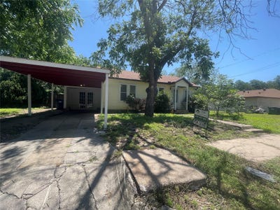 /international/us/607-n-main-st-burnet-tx-110110271630/