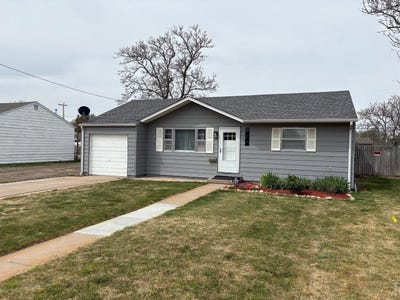 /international/us/337-plainview-ave-sterling-co-110107519024/