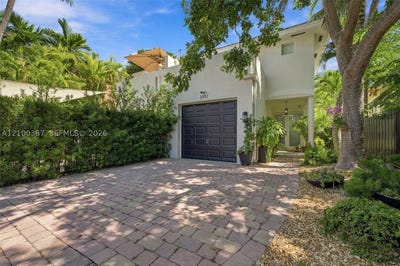 /international/us/3151-new-york-st-miami-fl-110120150142/