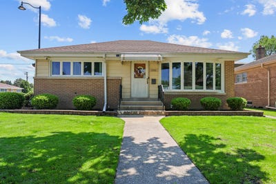 /international/us/7555-n-neva-avenue-niles-il-110108610505/