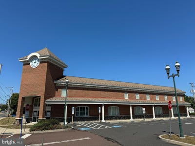 /international/us/350-main-street-pennsburg-pa-110094769088/