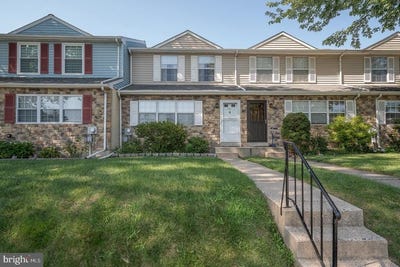 /international/us/490-devon-court-downingtown-pa-110101115875/