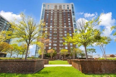 /international/us/285-centennial-olympic-park-drive-nw-atlanta-ga-110108011524/