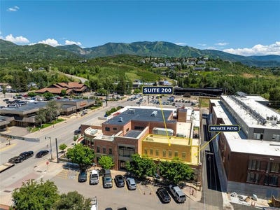 /international/us/345-lincoln-avenue-steamboat-springs-co-110110406104/