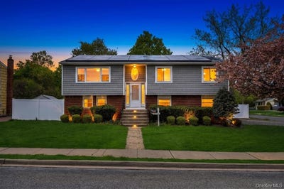 /international/us/226-princess-street-hicksville-ny-110107711860/