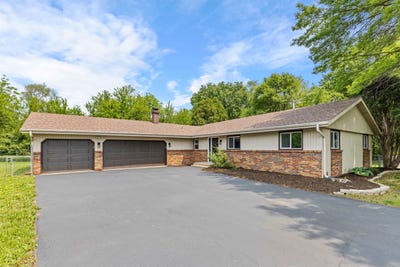 /international/us/1509-ferncliff-rockford-il-110099903676/