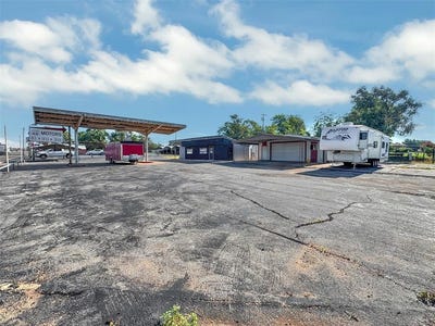 /international/us/406-n-van-buren-avenue-elk-city-ok-110101126961/