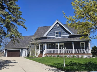 /international/us/1753-oneida-ct-grafton-wi-110099673019/