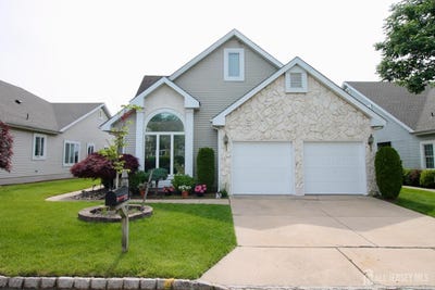 /international/us/124-chichester-road-monroe-nj-110099815919/