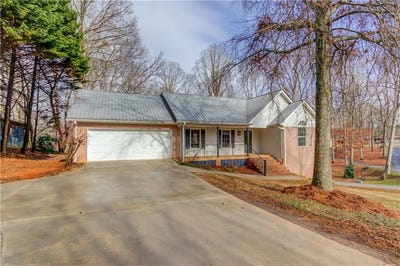 /international/us/4900-flat-creek-road-oakwood-ga-110105050584/
