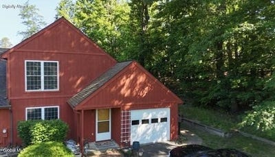 /international/us/1-southwest-way-albany-ny-110108711787/