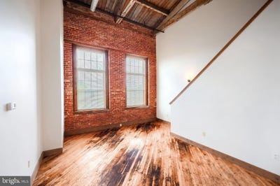 /international/us/600-n-hartley-street-york-pa-110109207908/