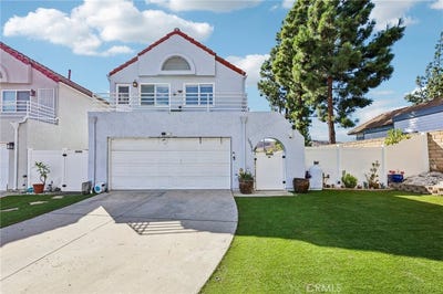 /international/us/10540-flora-verda-court-santee-ca-110120412942/