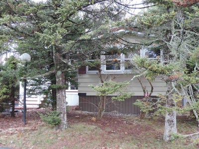/international/us/13-s-blueberry-lane-rochester-nh-110105804874/