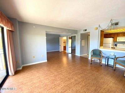 /international/us/10330-w-thunderbird-boulevard-sun-city-az-110106256397/