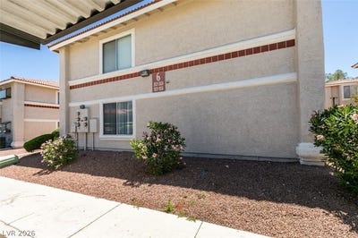/international/us/7300-pirates-cove-road-las-vegas-nv-110108473506/