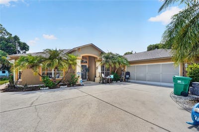 /international/us/173-easy-street-sebastian-fl-110108935319/