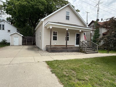 /international/us/603-s-george-street-ludington-mi-110109143097/