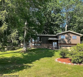 /international/us/68-allman-avenue-buckhannon-wv-110107553157/