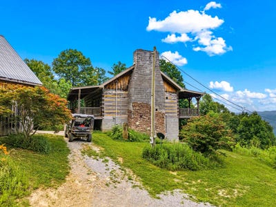 /international/us/3388-w-short-mountain-road-sneedville-tn-110100528895/