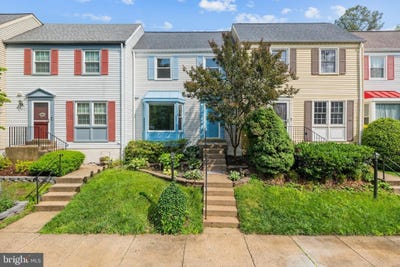 /international/us/2960-oakleigh-lane-oakton-va-110108356104/