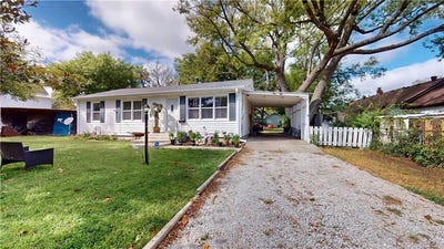 /international/us/811-n-oak-street-nevada-mo-110110325536/