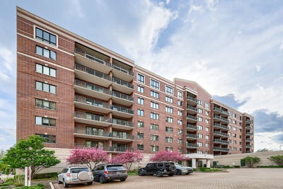 /international/us/770-pearson-street-des-plaines-il-110107856991/