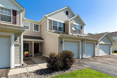 /international/us/915-providence-drive-shakopee-mn-110101048247/