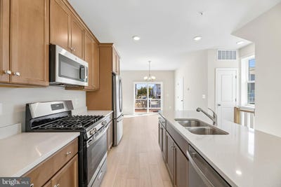 /international/us/2811-laleh-way-upper-marlboro-md-110120720092/