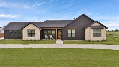 /international/us/664-county-road-379-decatur-tx-110099129030/