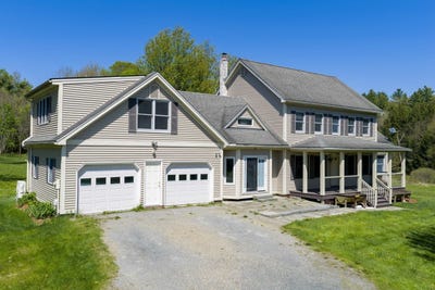/international/us/355-huntley-road-westford-vt-110108573968/