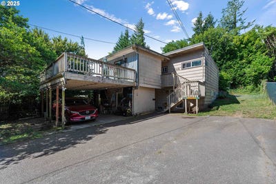 /international/us/1140-ocean-ct-coos-bay-or-110101466124/