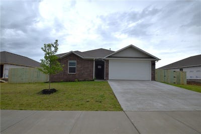/international/us/577-nevada-street-farmington-ar-110108078321/