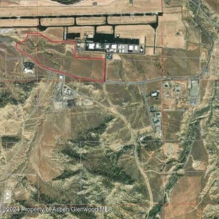 /international/us/cty-rd-352-adj-airport-nw-rifle-co-110089639512/