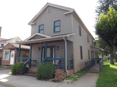 /international/us/210-center-street-dushore-pa-110119620265/